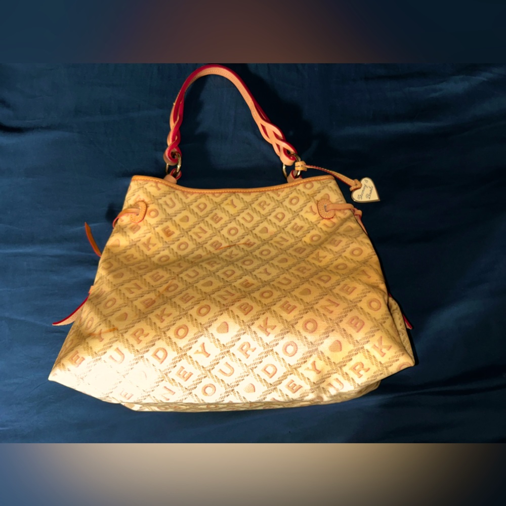 DOONEY & BOURKE TOTE BAG